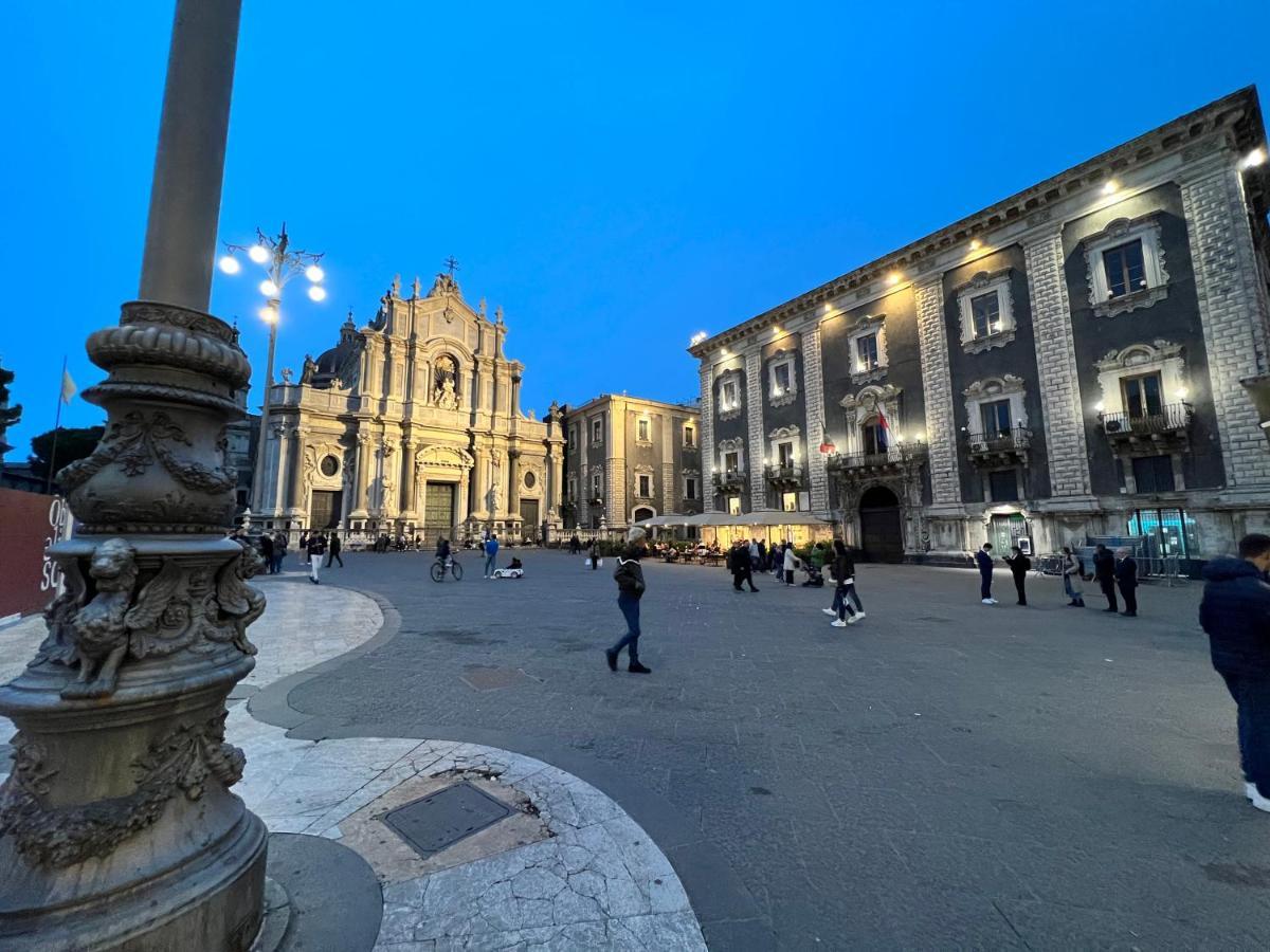 Duomo Rosa Home Κατάνια Εξωτερικό φωτογραφία